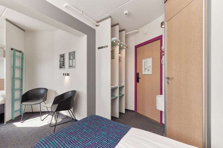 CABINN Metro Hotel
