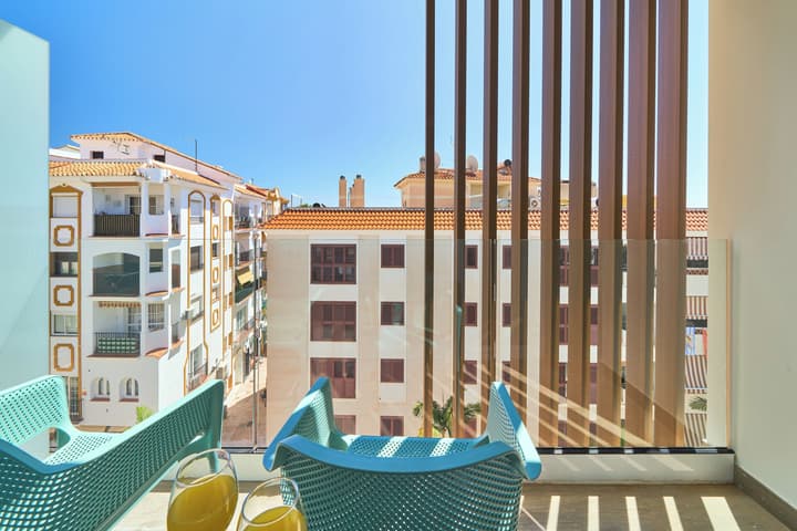 Sol y Miel Hostal
