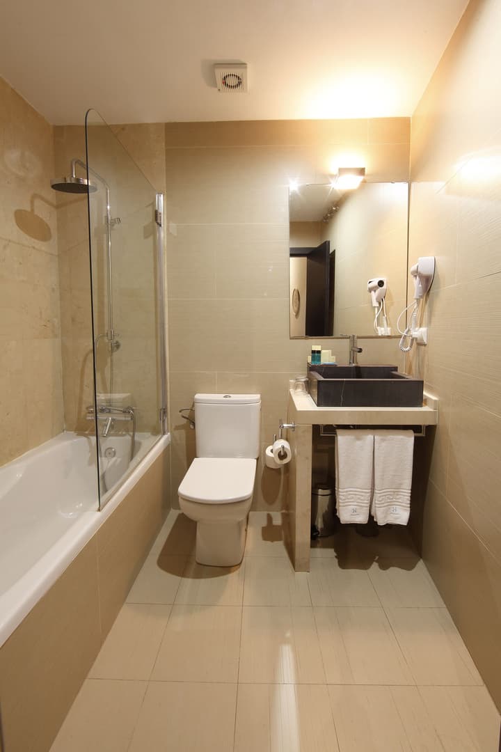 Hotel YIT El Postigo