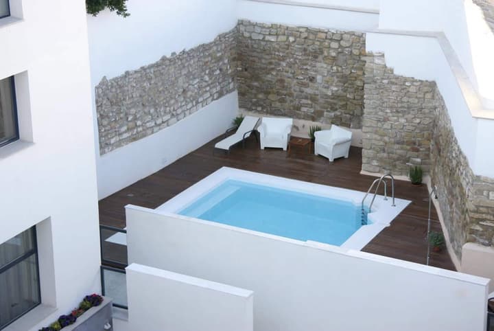 Hotel YIT El Postigo