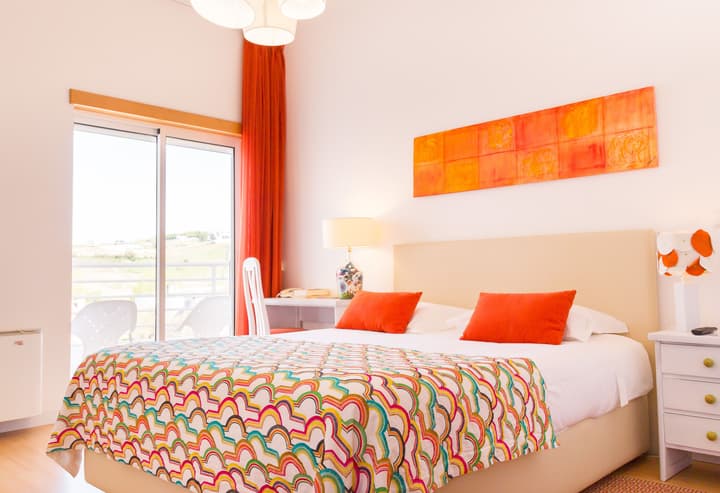 Boutique Hotel Casa do Outeiro - Arts & Crafts