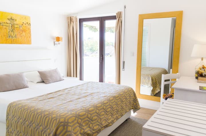 Boutique Hotel Casa do Outeiro - Arts & Crafts
