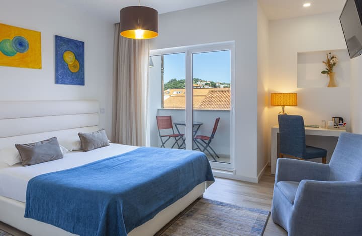 Boutique Hotel Casa do Outeiro - Arts & Crafts
