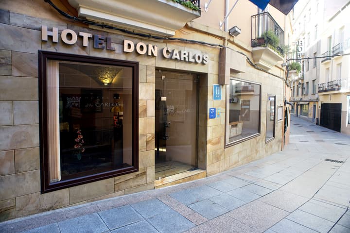 Don Carlos Cáceres