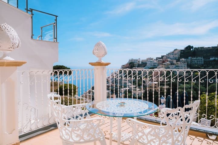 Villa Mary Suites