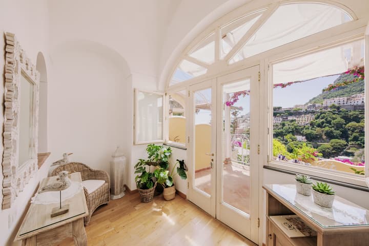 Villa Mary Suites