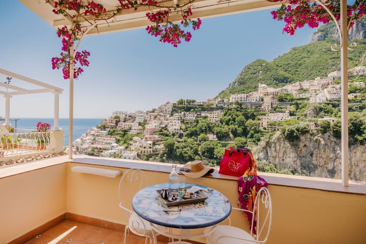 Villa Mary Suites