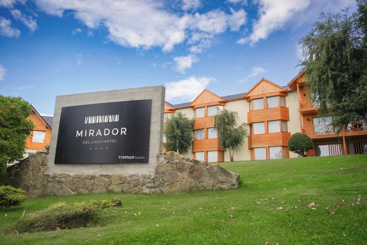 Mirador del Lago Hotel