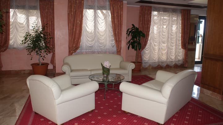 Hotel Palace 2000