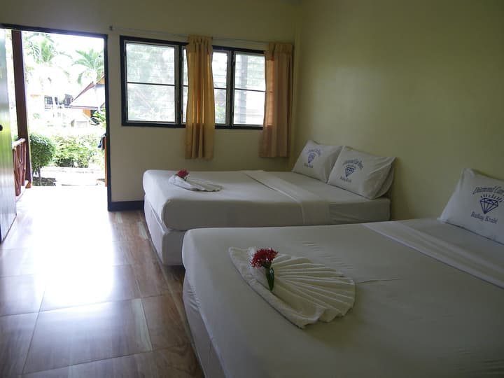 Diamond Cave Resort
