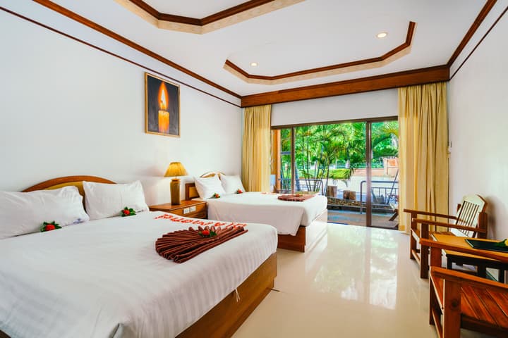 Diamond Cave Resort
