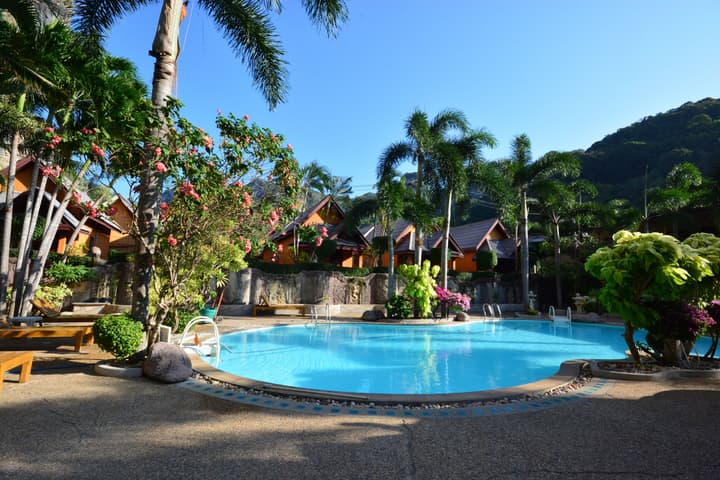 Diamond Cave Resort