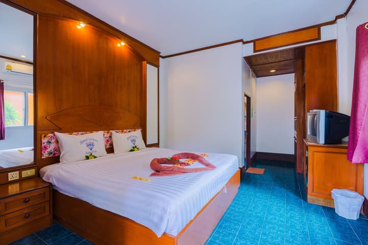 Diamond Cave Resort