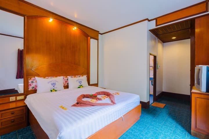 Diamond Cave Resort