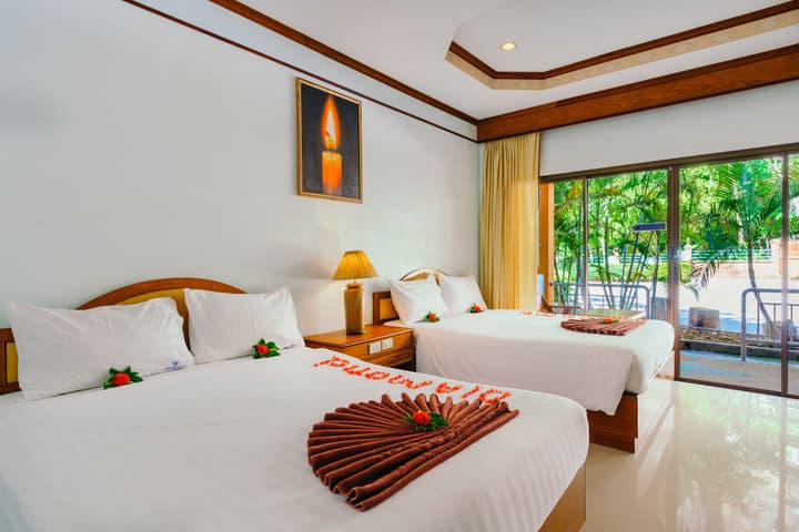 Diamond Cave Resort