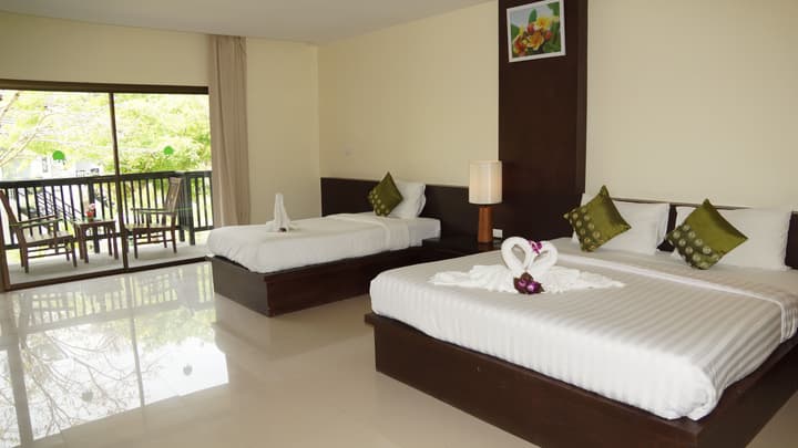 Palm Galleria Resort