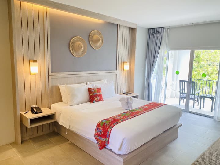 Palm Galleria Resort