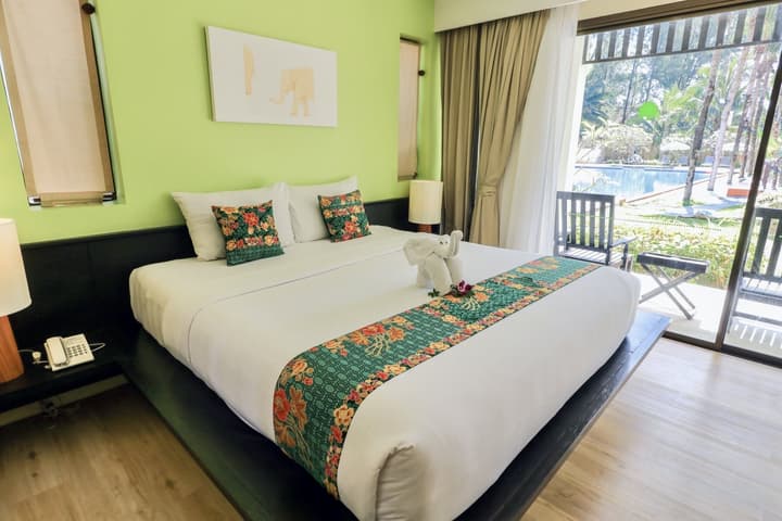 Palm Galleria Resort