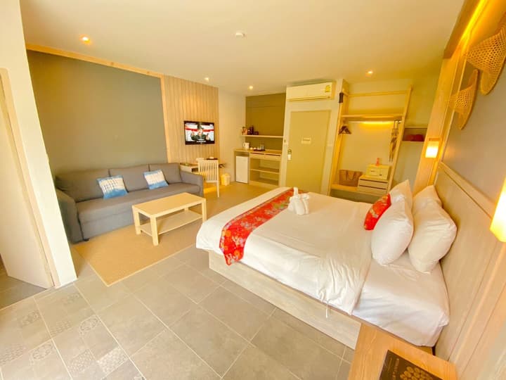 Palm Galleria Resort