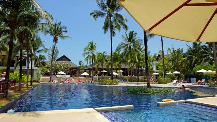 Palm Galleria Resort