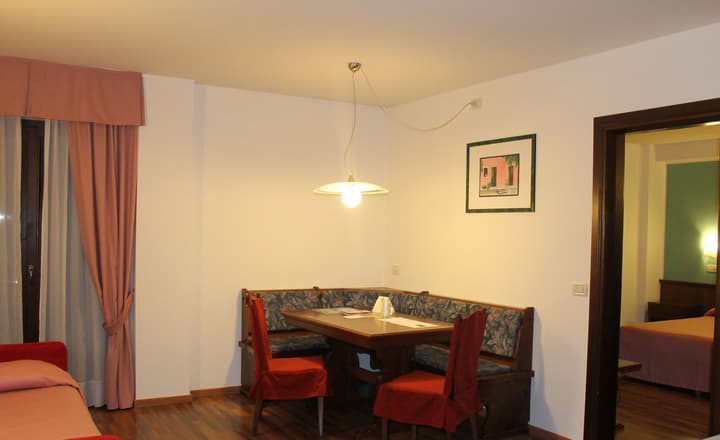 Hotel Baita Clementi