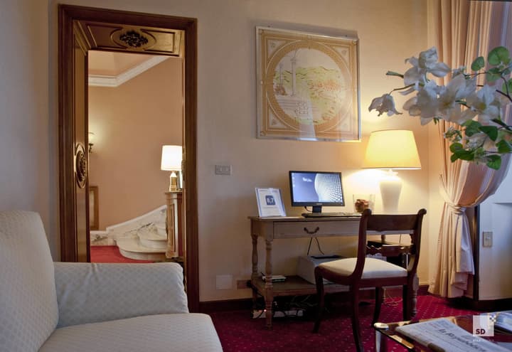 Aldrovandi Residence City Suites