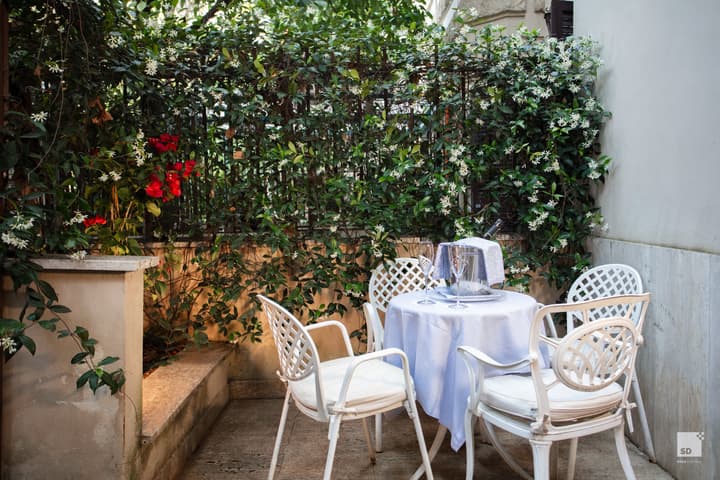 Aldrovandi Residence City Suites