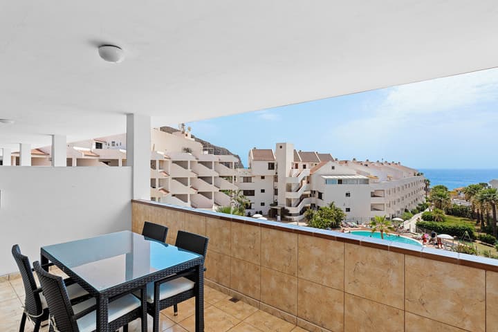 Paloma Beach Apartments