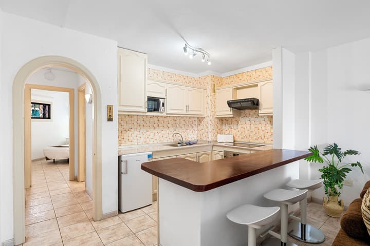 Paloma Beach Apartments