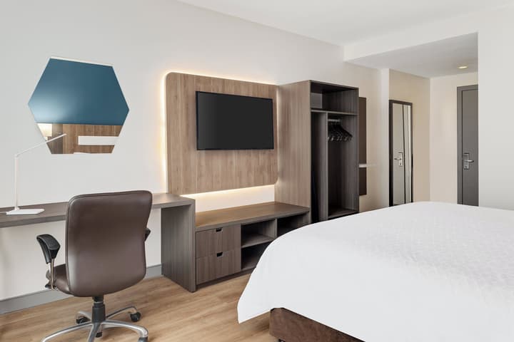 Holiday Inn Express San Jose Forum by IHG