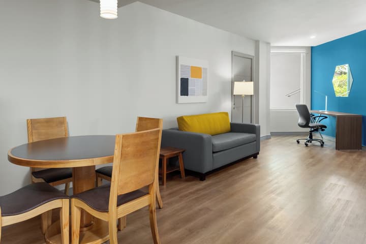 Holiday Inn Express San Jose Forum by IHG