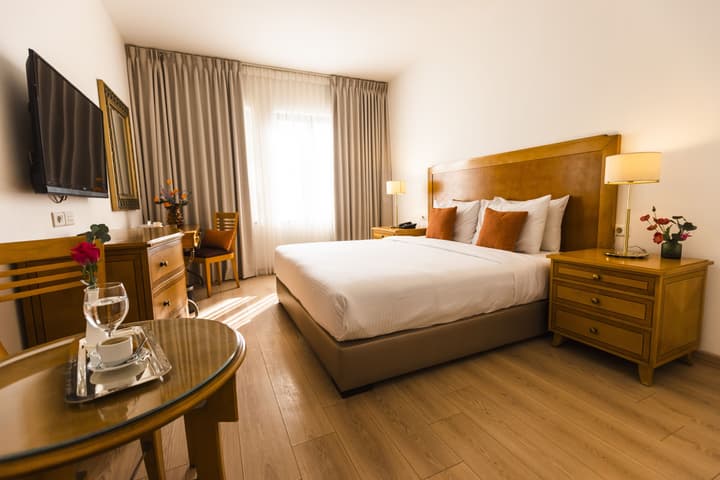 Liwan Hotel