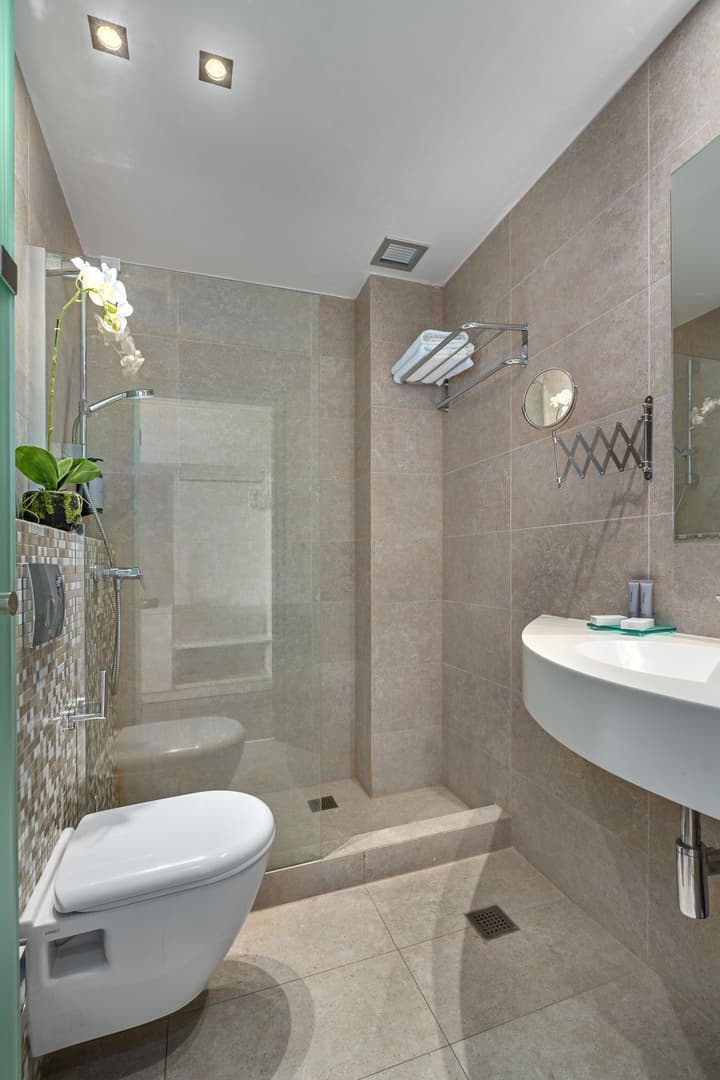 Ammon Zeus Luxury Beach Hotel