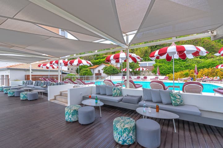 Ammon Zeus Luxury Beach Hotel