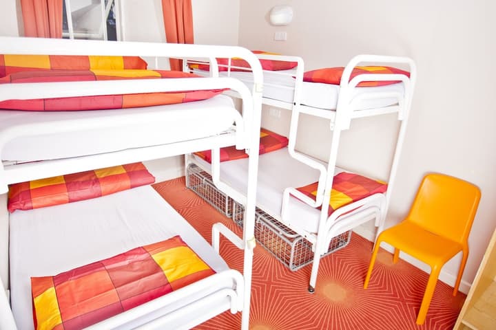 Barnacles Hostel Galway
