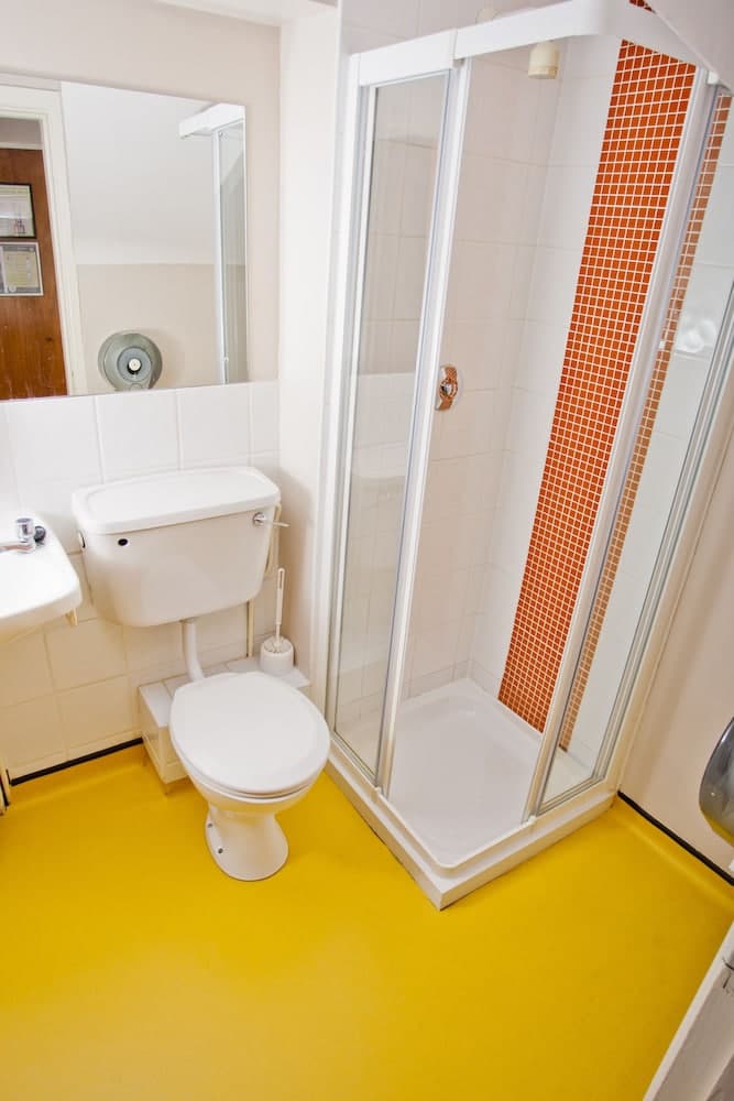 Barnacles Hostel Galway