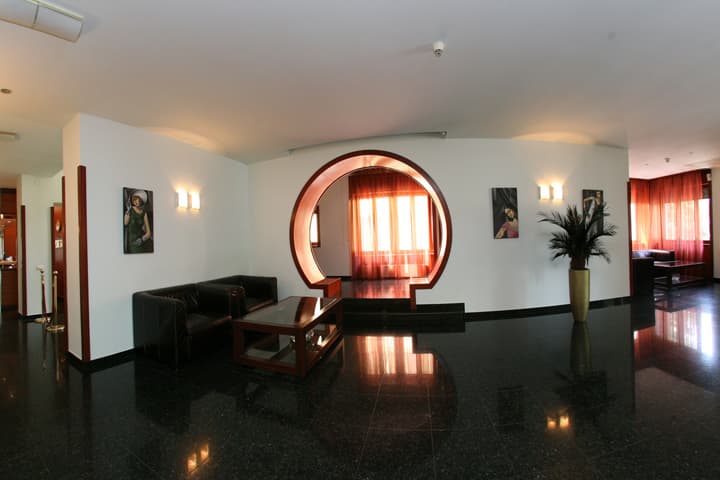 Hotel Savoy