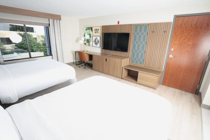 Holiday Inn St. Louis Fairview Heights by IHG