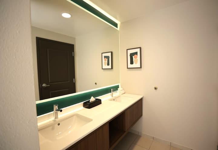 Holiday Inn St. Louis Fairview Heights by IHG