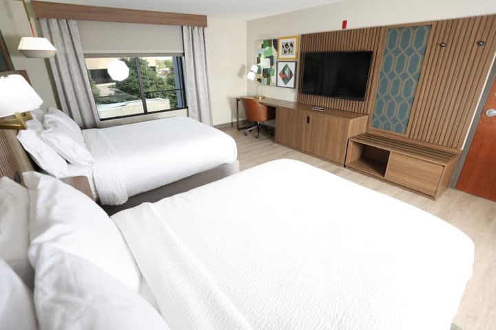 Holiday Inn St. Louis Fairview Heights by IHG