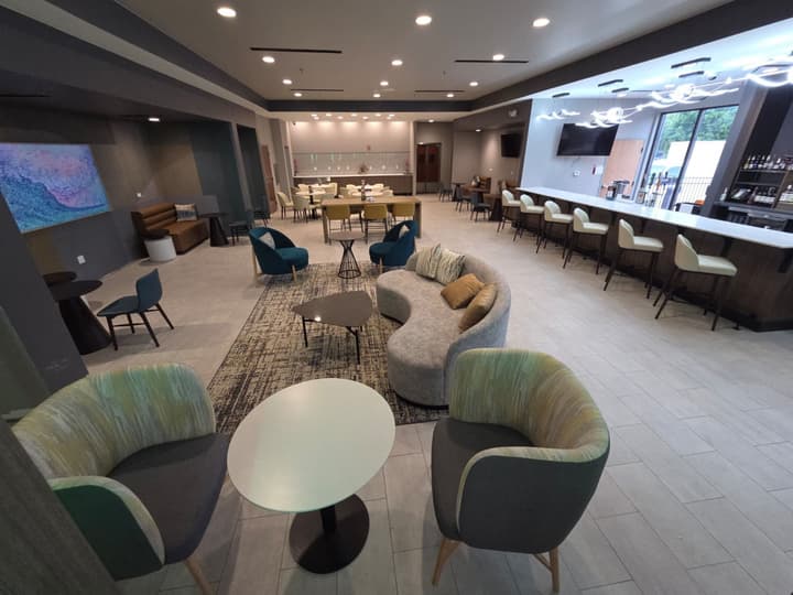 Holiday Inn St. Louis Fairview Heights by IHG