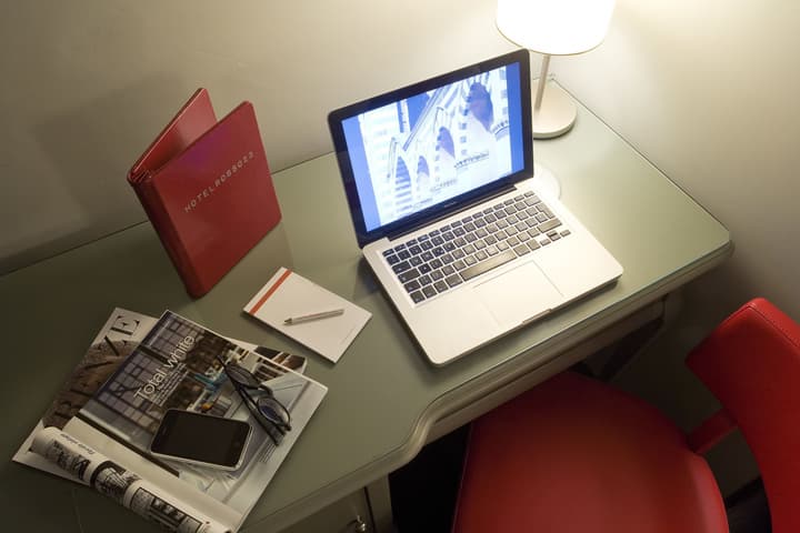 Hotel Rosso 23