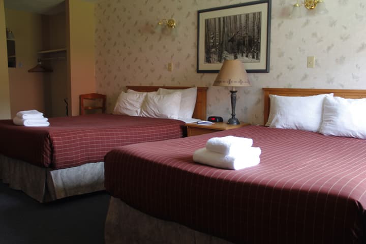 Aspen Village Inn