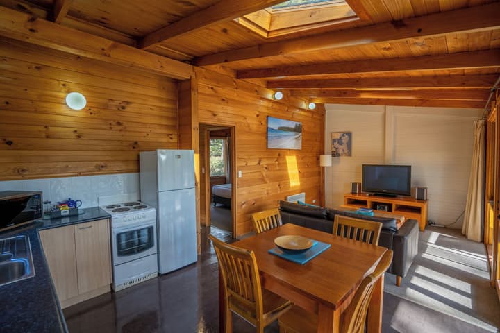 Stewarts Bay Lodge
