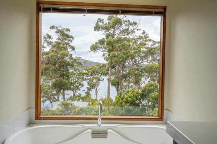 Stewarts Bay Lodge