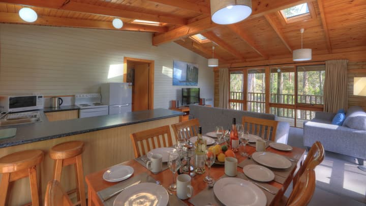 Stewarts Bay Lodge