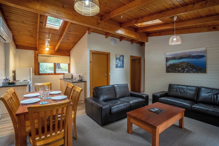 Stewarts Bay Lodge