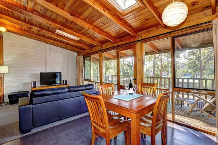 Stewarts Bay Lodge