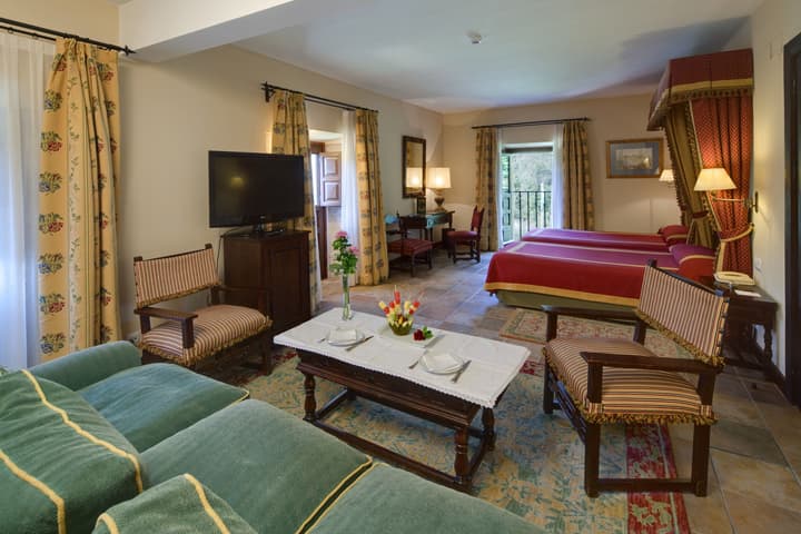 Parador De Cangas De Onis