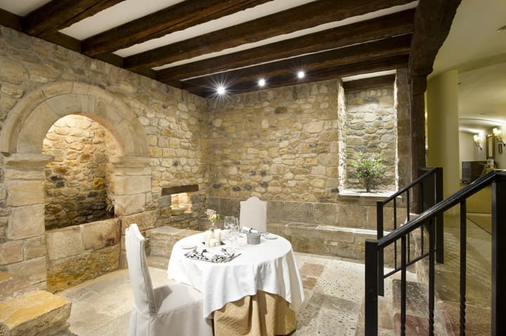 Parador De Cangas De Onis